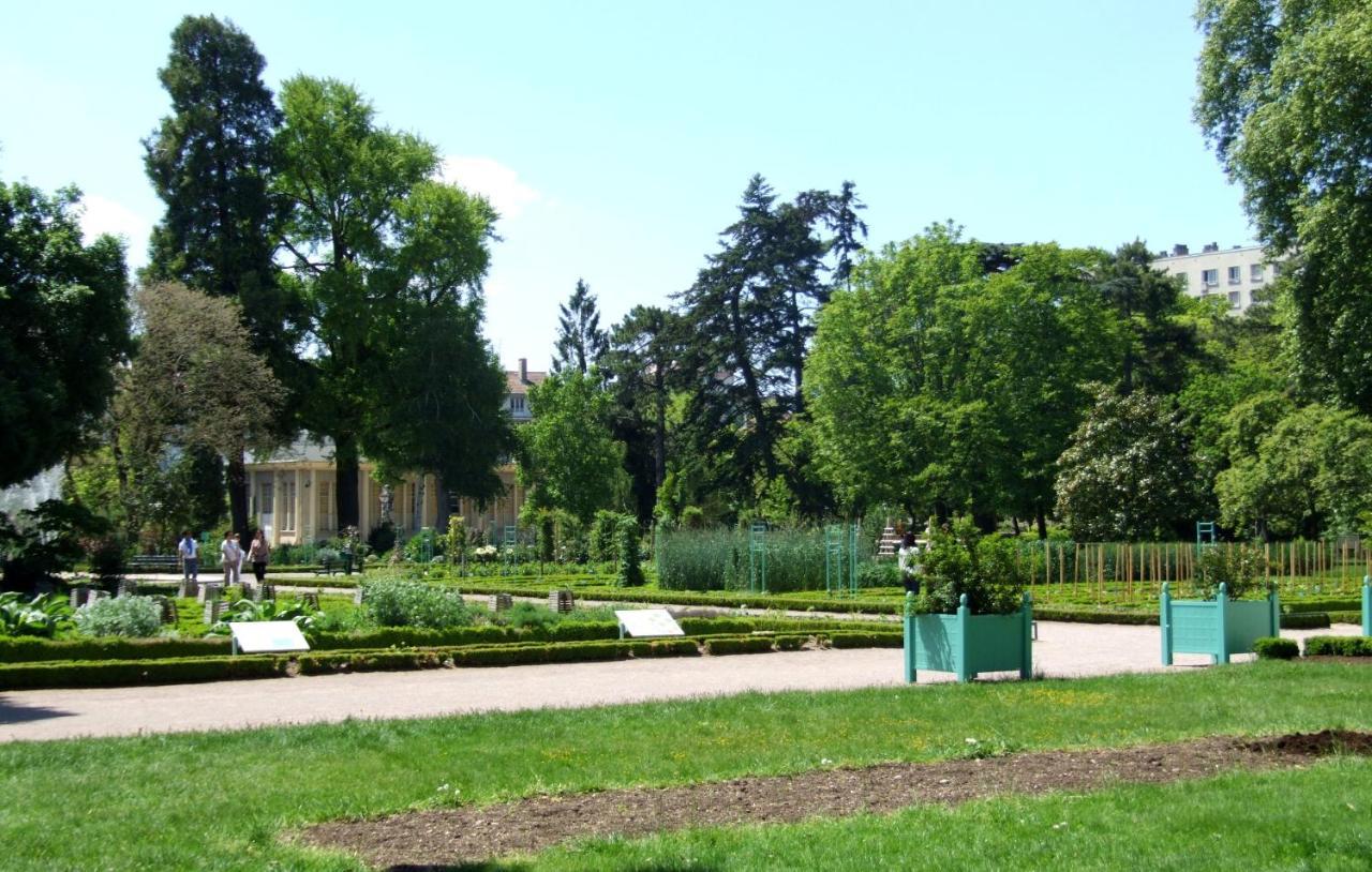 Le Faubourg-Raines - Chaleureux Studio A 5Mn De La Gare Dijon Kültér fotó